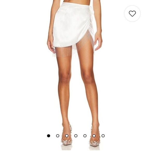 Superdown Penelope white satin Fringe mini Skirt NWT Revolve $68 - Picture 8 of 13